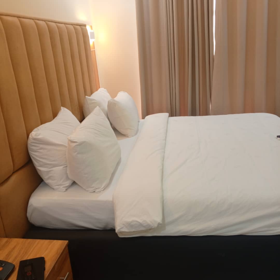 /web/uploads/116/Madina Hotel Residences/header-images/class1.jpg